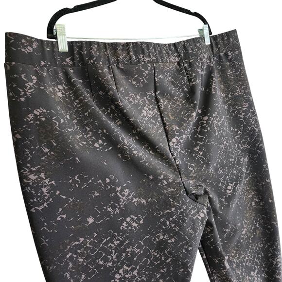Lane Bryant Womens On The Go Slim Ankle Pant Plus Size 26 Black Viper Print NEW - Picture 6 of 12